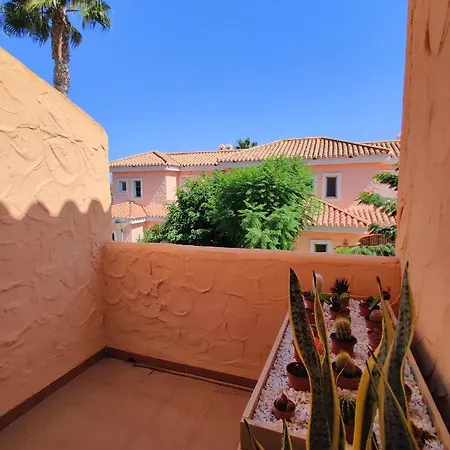 Laguna - Your Duplex In The Sun! *