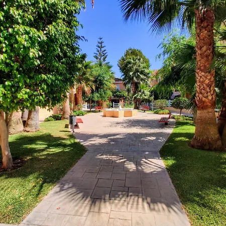Laguna - Your Duplex In The Sun!
